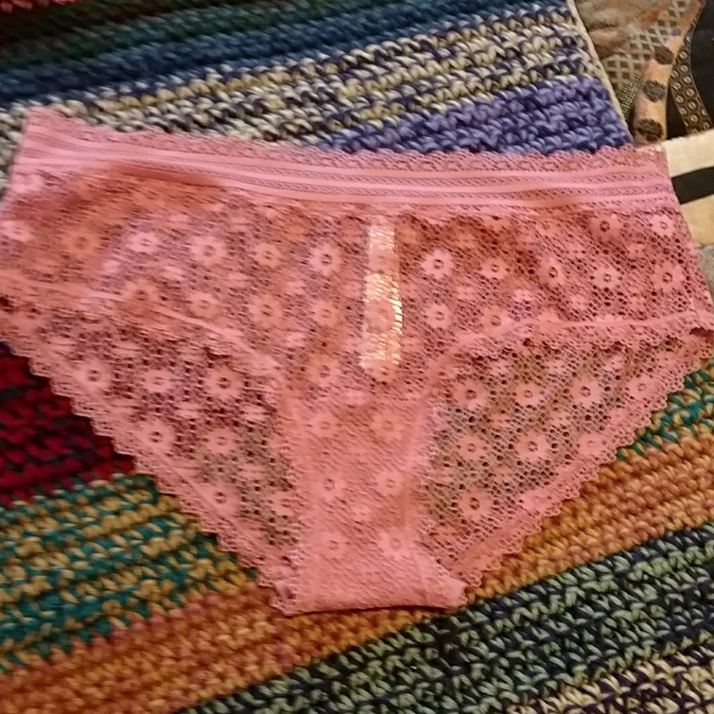 VS lace panties